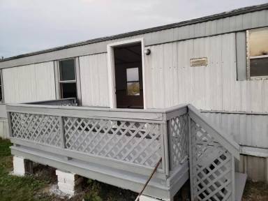 Main picture of 125 S Florence Ave