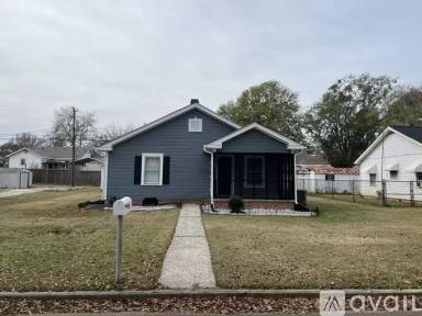 Main picture of 34 Walnut St