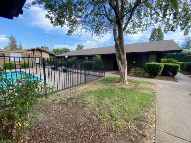 Main picture of 2467 American River Dr