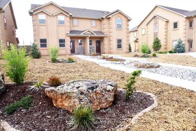 Main picture of 9406 Mosaic Hts