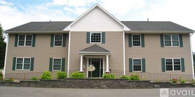 Main picture of 96 Oakbrook Cmns