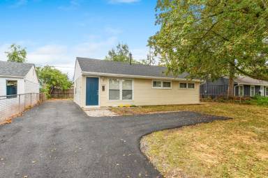 Main picture of 1758 Marsdale Ave