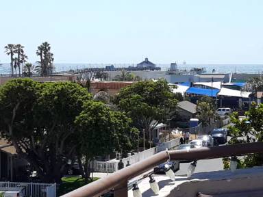 Main picture of 184 Date Ave