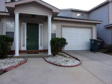 Main picture of 100 Creek Ln