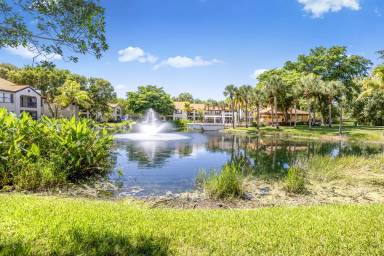 Main picture of Oasis at Naples