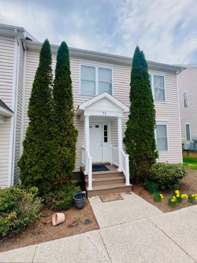 Main picture of 16 Ashley Ct