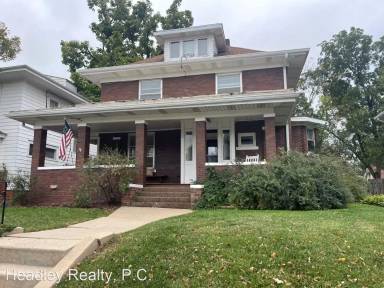 Main picture of 4909 California St