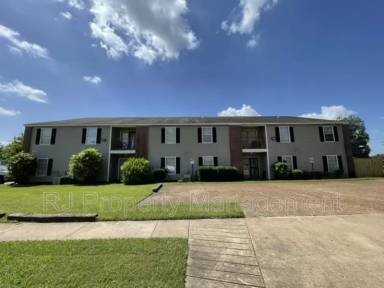 Main picture of 3605 Mynders Ave