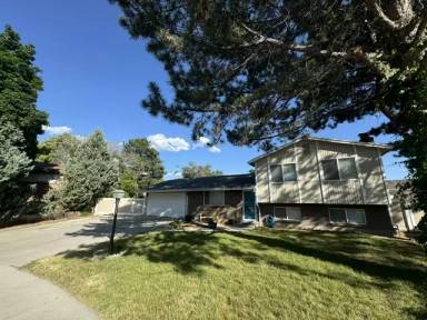 Main picture of 7953 S Ponderosa Cir