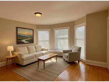 Main picture of 2214 E Ivanhoe Pl