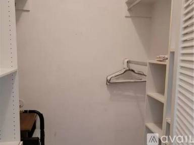 Main picture of 5085 Harmony Cir