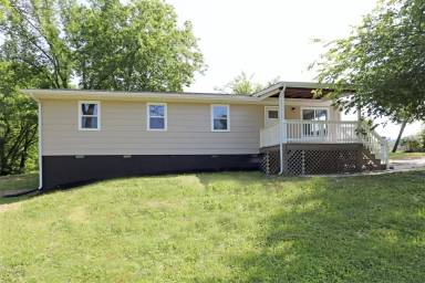 Main picture of 501 Highland St
