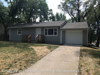 Main picture of 3601 NE 54th Ter