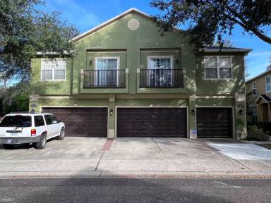 Main picture of 2220 Pine Oak Trl