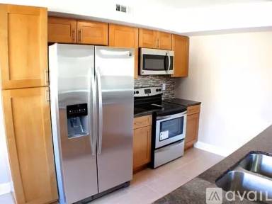 Main picture of 1604 Roberts Way