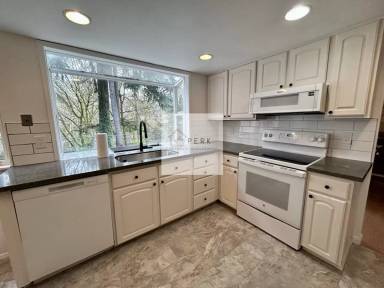 Main picture of 28922 12th Ave S
