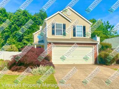 Main picture of 2015 Britley Park Xing