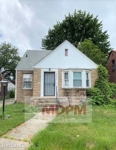 Main picture of 18497 Sussex St