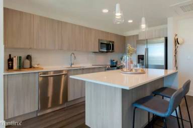 Main picture of 13 Tamiami Blvd