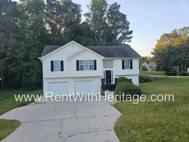 Main picture of 687 Wesley Chapel Rd