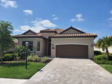 Main picture of 6116 Cessna Run