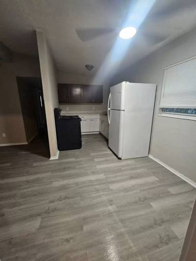Main picture of 3022 Guava St