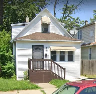 Main picture of 530 W 104th St