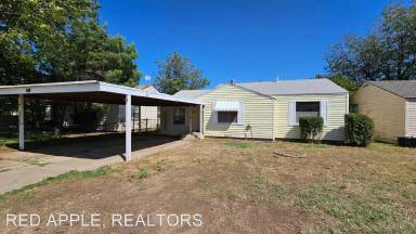 Main picture of 2041 Meander St