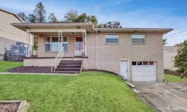 Main picture of 141 Barnhart St