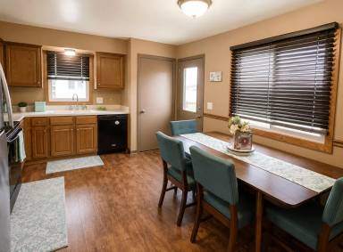 Main picture of 412 N 6th St