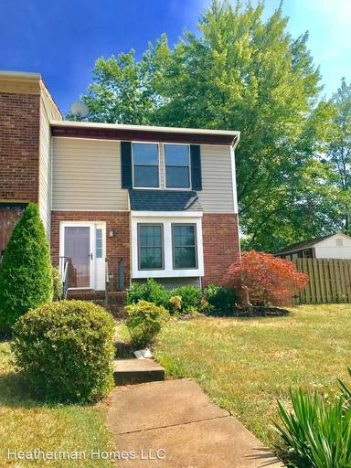 Main picture of 113 Matthew Ct