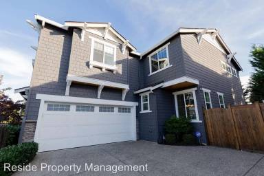 Main picture of 3909 W Briarcliff Ln