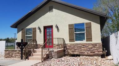 Main picture of 457 N 400 W