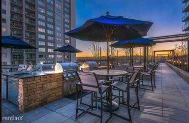 Main picture of Country Club Towers & Gardens Apartments
