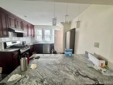 Main picture of 27 Greene St