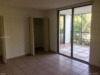 Main picture of 20401 NE 30th Ave
