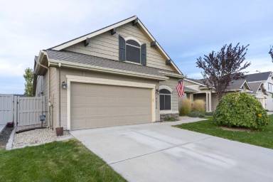 Main picture of 5070 W Torana St