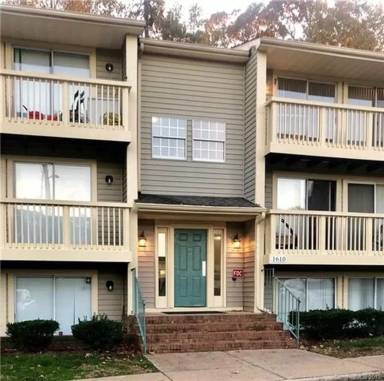 Main picture of 1610 Arlyn Cir
