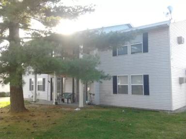 Main picture of 370 Oxford Ct