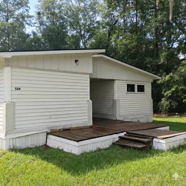 Main picture of 524 Arnall Dr