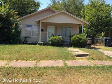 Main picture of 1724 NW 37th St