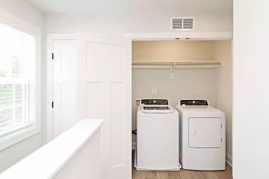 Main picture of 2409 Anlee Rd