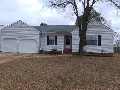 Main picture of 3220 Holly Ridge Dr
