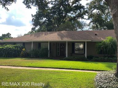 Main picture of 105 Hillcrest Dr
