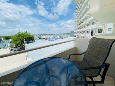Main picture of North Bay Condominuim