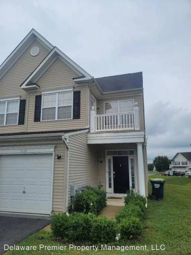 Main picture of 1016 Sherbourne Rd