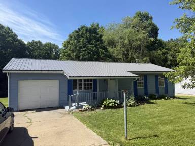 Main picture of 62183 Forestview Dr