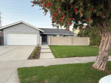 Main picture of 9291 Neolani Dr
