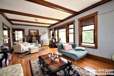 Main picture of 25 Ricker Rd