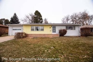 Main picture of 1808 Broadview Pl